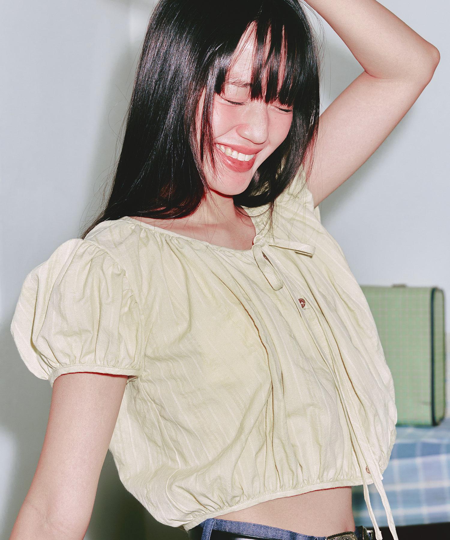 Snuggiest Shirred Puff Blouse [Moss Green] Moss Green/F