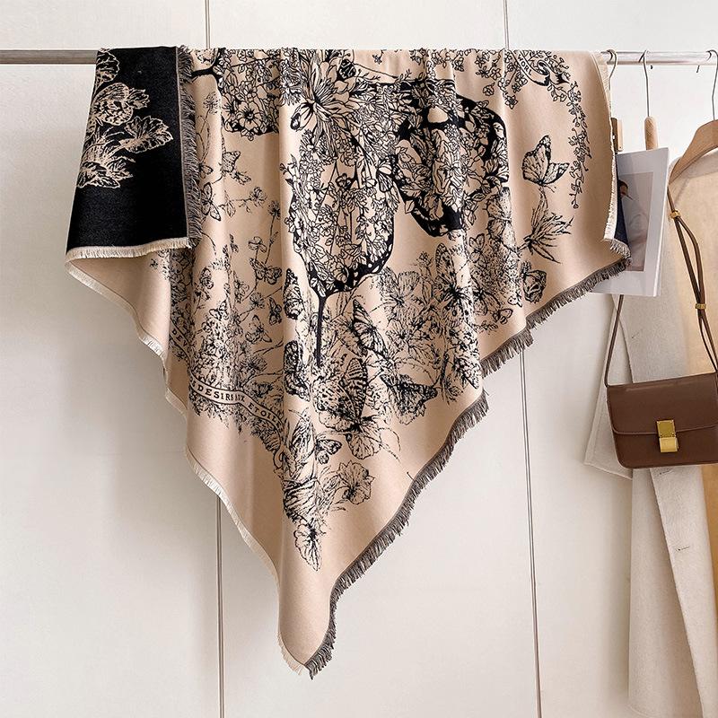 Retro Printed Butterfly Large Square Scarf Scarf Women'S High-End Gift Fashionable Versatile Outer Decoration Shawl Autumn