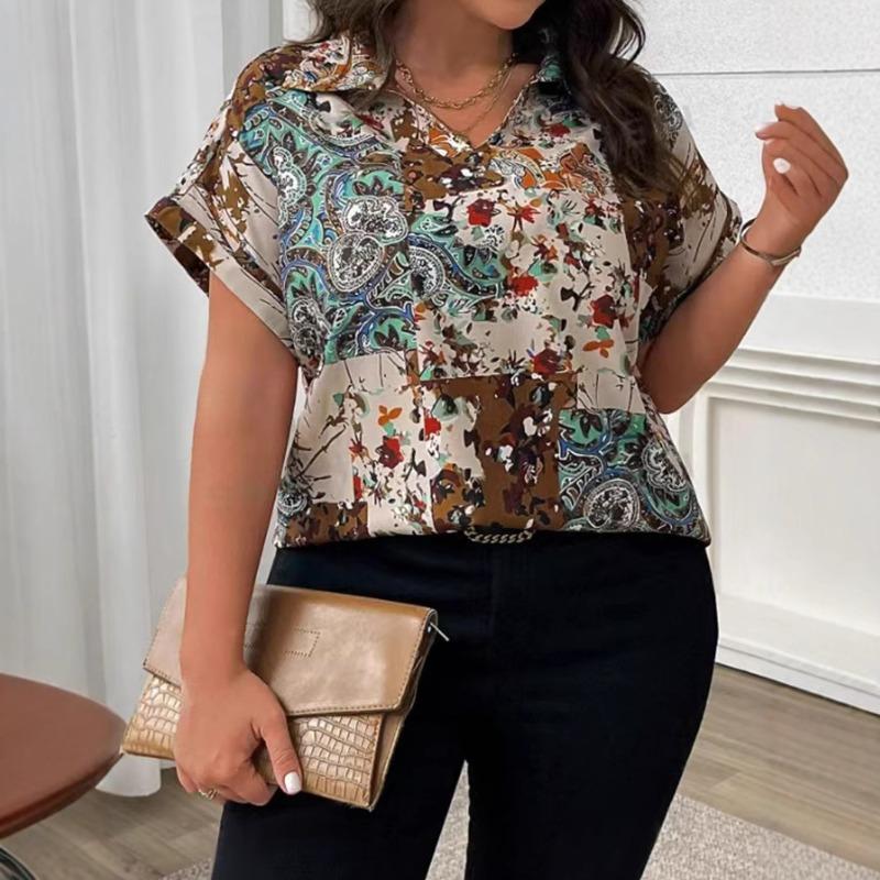 Plus Size Women's Summer New Fashion Painted Floral Print V Neck Short Sleeved Top