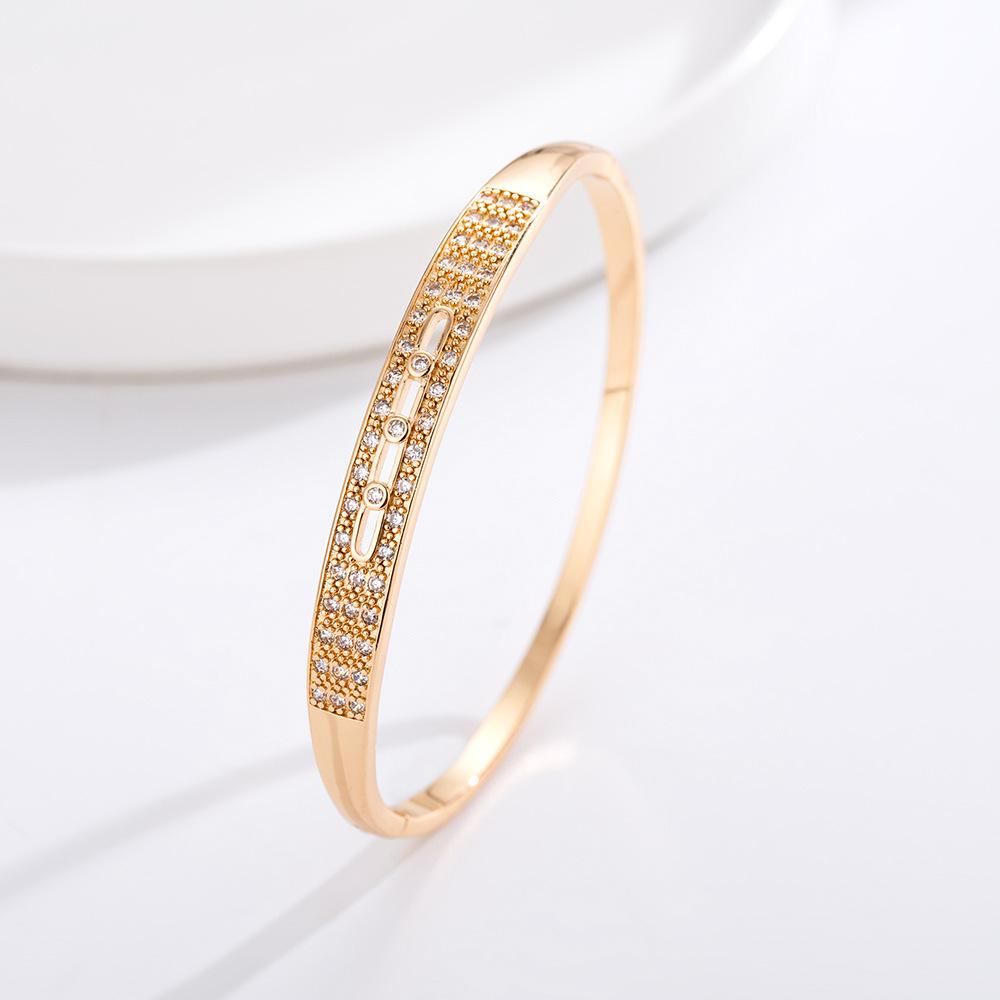 Douyin explosion Seiko micro-inlaid zircon full diamond gypsy star bracelet niche design hand jewelry wholesale