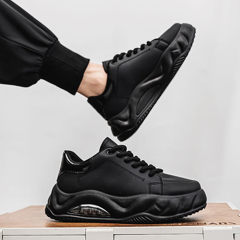 Neue Lässige Atmungsaktive Brot-Skateschuhe Bequem und Rutschfest Laufplattform Erhöht durch Sport Weiße Schuhe Männer