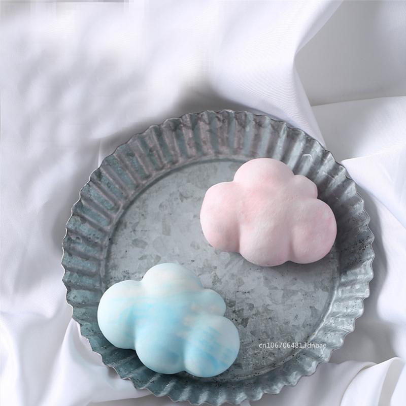 DIY Cute 3D Cloud Mold Silicone Cake Candy Mose Molds Baking Tools Resin Crafts Jewelry Making Tool Handmade Soap Candle Craft