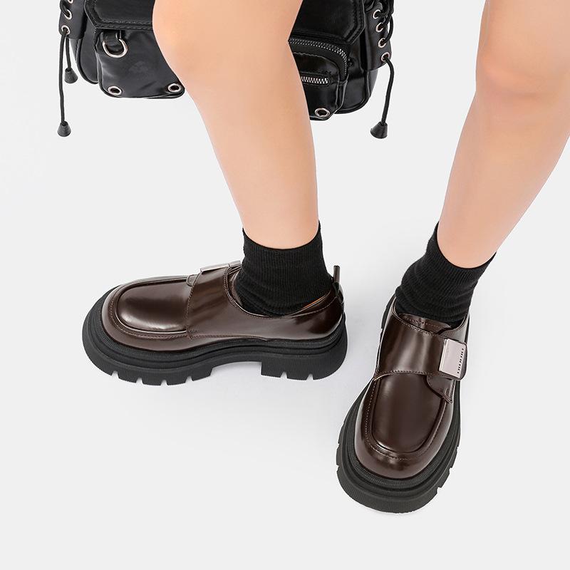 Small leather shoes women's 2025 spring and autumn new versatile single shoes British style platform shoes lace-up shallow mouth big head shoes wome