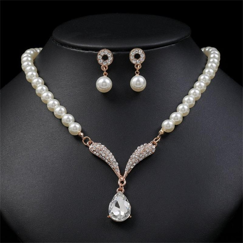 Korean Retro Pearl Diamond Fringed Neck Chain Internet Celebrity Temperament Design Sense Flower Bow Collarbone Chain Necklace Female