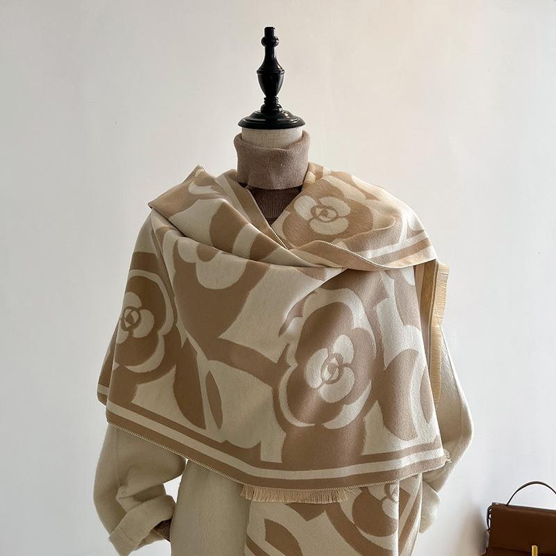 Camellia Black And White Elegant Imitation Cashmere Scarf Large Square Scarf Female Big Name Outer Shawl Warm Fashion Scarf