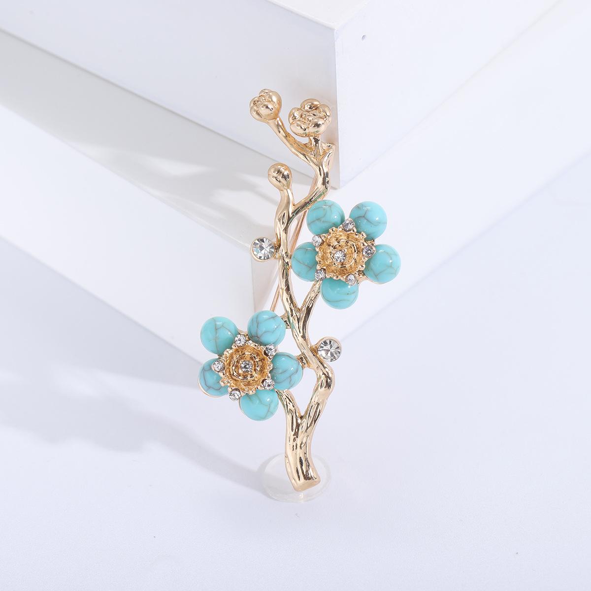 

Бутиковая брошь «Цветок сливы», нагрудная пряжка, антибликовая пряжка для корсажа, булавка, аксессуары для одежды Classic Temperament