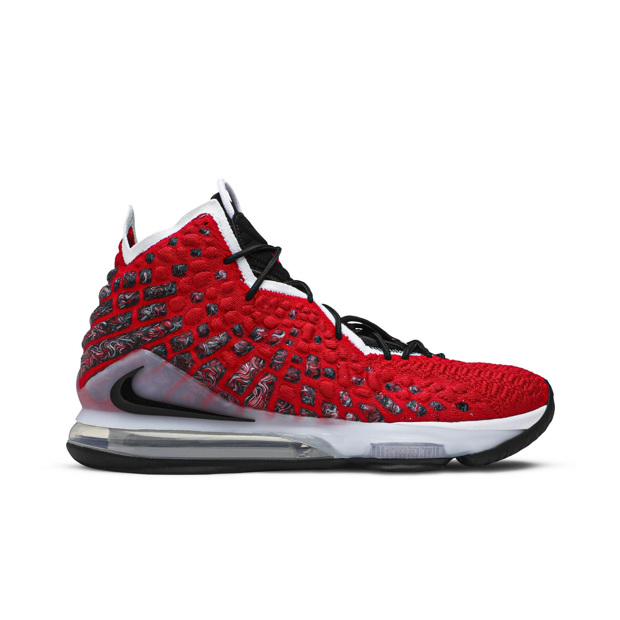 Nike LeBron 17 `Air Max Uptempo`