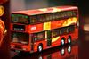 Tiny City Maßstab KMB Bus Volvo Olympian 11m Baujahr 2001 Jahr des Hasen Diecast Modellauto 1/110 Doppeldecker