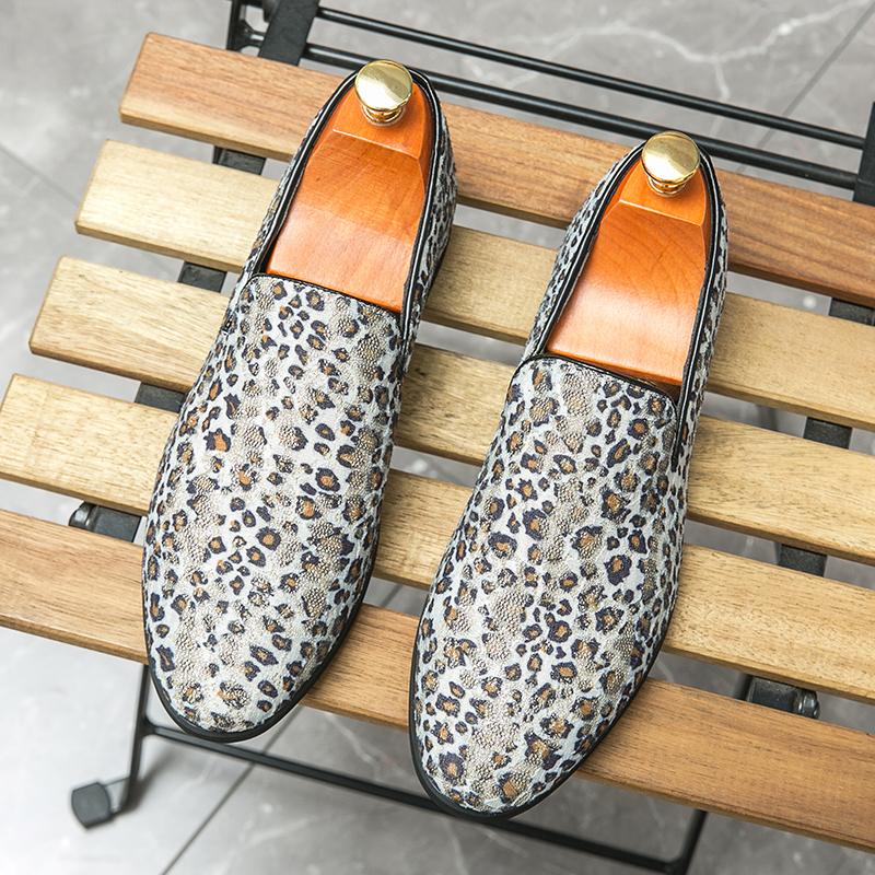 New Arrival British Men's Leopard Pattern Driving Shoes Moccasins Wedding Prom Homecoming Loafers Footwear Zapatos Hombre