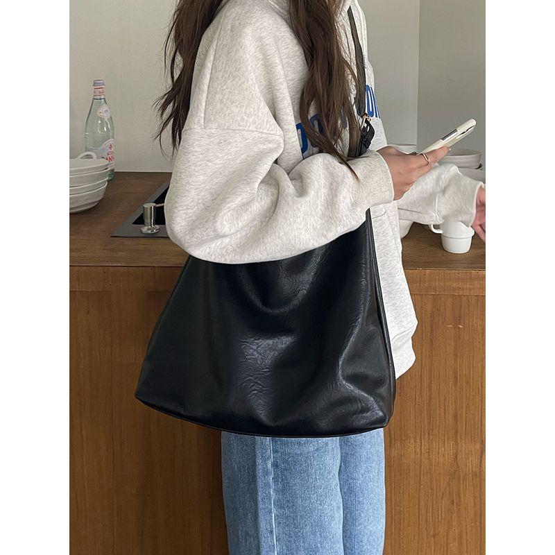 

Женская сумка из мягкой кожи на одно плечо, ретро, для работы, подмышечная сумка Black