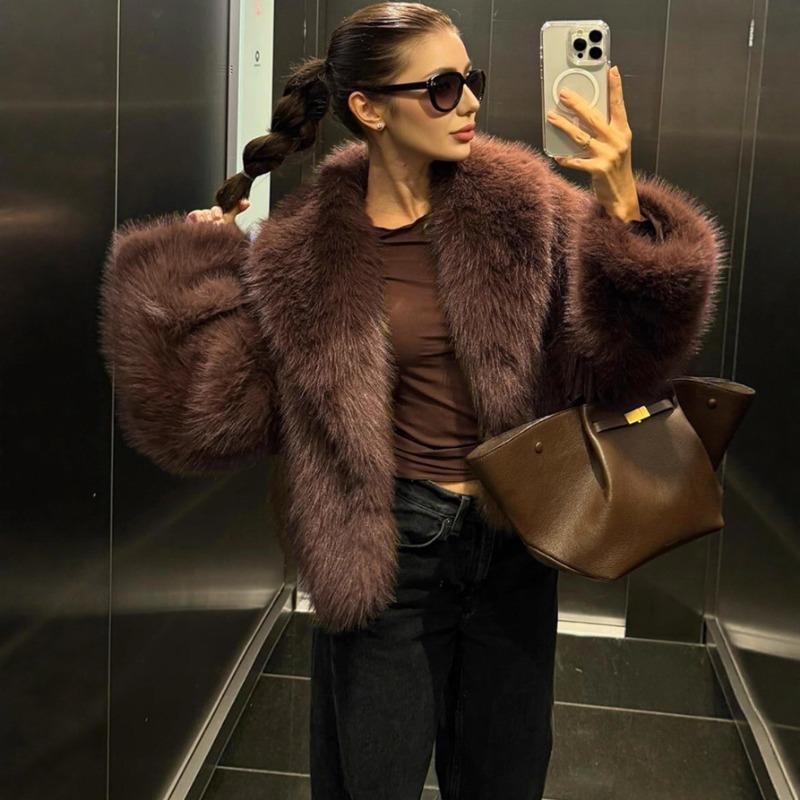 Europäischer und amerikanischer neuer Stil Kunstpelz Damen verdickter Herbst- und Wintermantel plüschig und warm