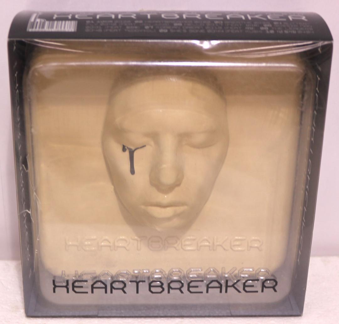 

[USED] G-DRAGON HEARTBREAKER