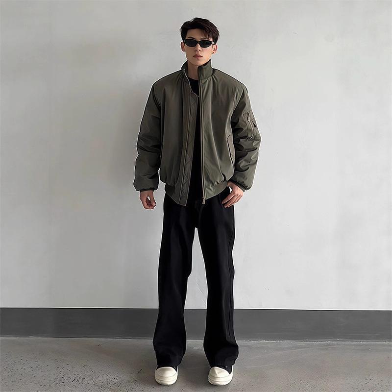 Cleanfit Herren Schwarze Gepolsterte Baumwoll-Bomberjacke, Kurzer Stehkragen, Hochwertiger Wintermantel