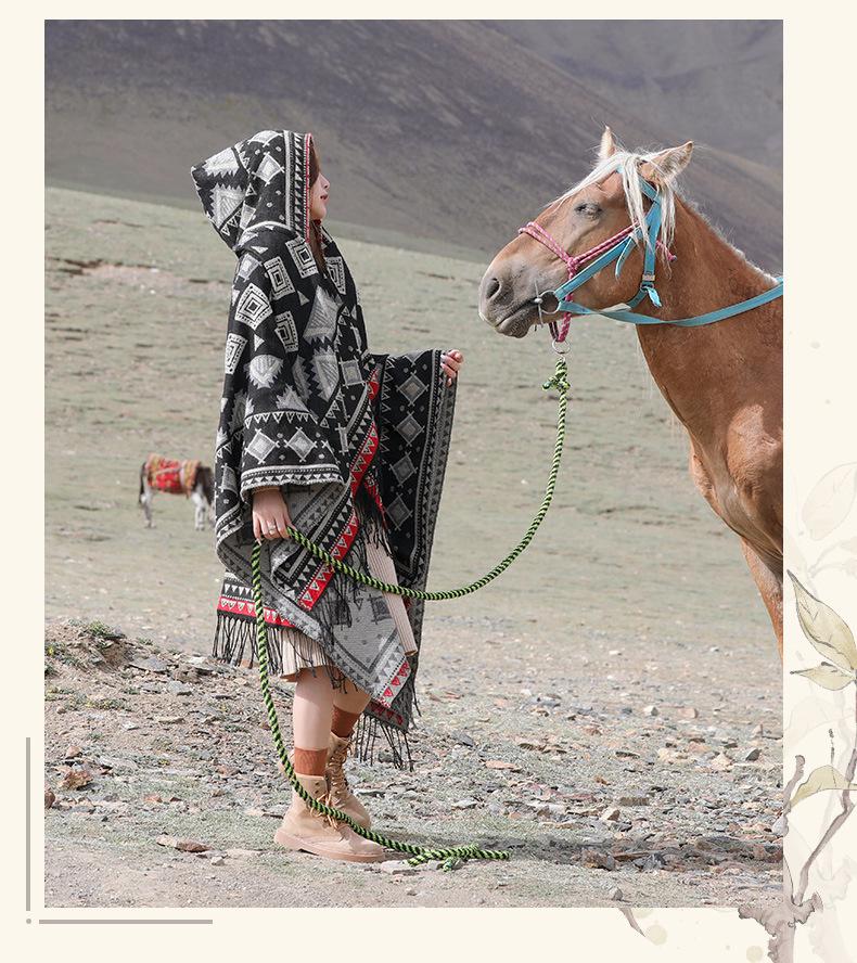 Yunnan Dali Ethnic Style Women's Warm Hooded Scarf Cloak