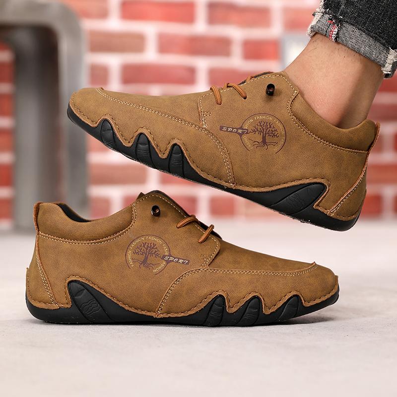 Autumn Handmade Leather Casual Shoes for Men   Comfortable Loafers Outdoor Shoes Breathable Men Moccasins Men's Sneakers