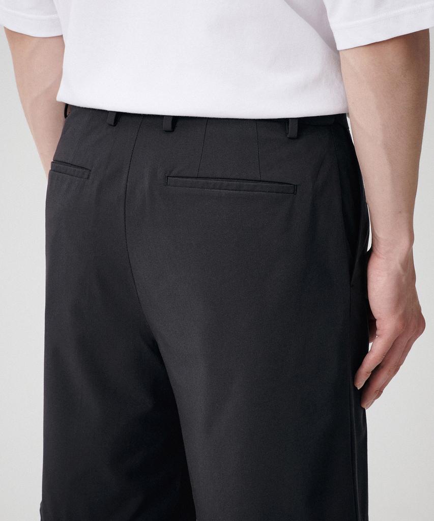 Musinsa Standard [Cooltandard] Hidden Elastic Waist Half Slacks [Dark Gray]