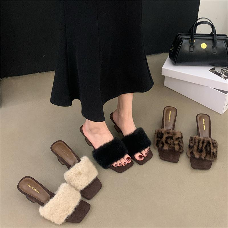 Super fairy keep it for yourself~! One-word with high heels and gentle fluffy slippers for women's autumn and winter wear square head special-shaped