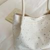 Trendy Large Capacity Tote Bag for Women - Stylish and Durable Shoulder Bag for Students and Commuters