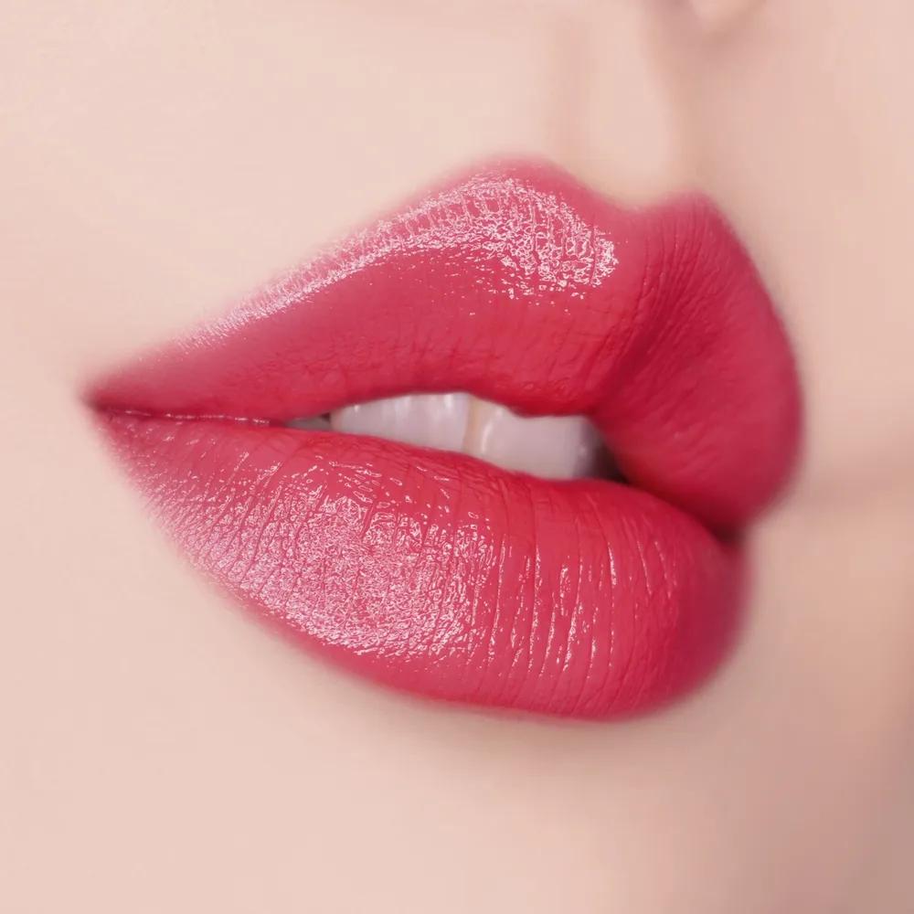 [Special Offer] Versailles Glow Shine-on Lipstick (+15ml Body Milk+Foundation Sample)