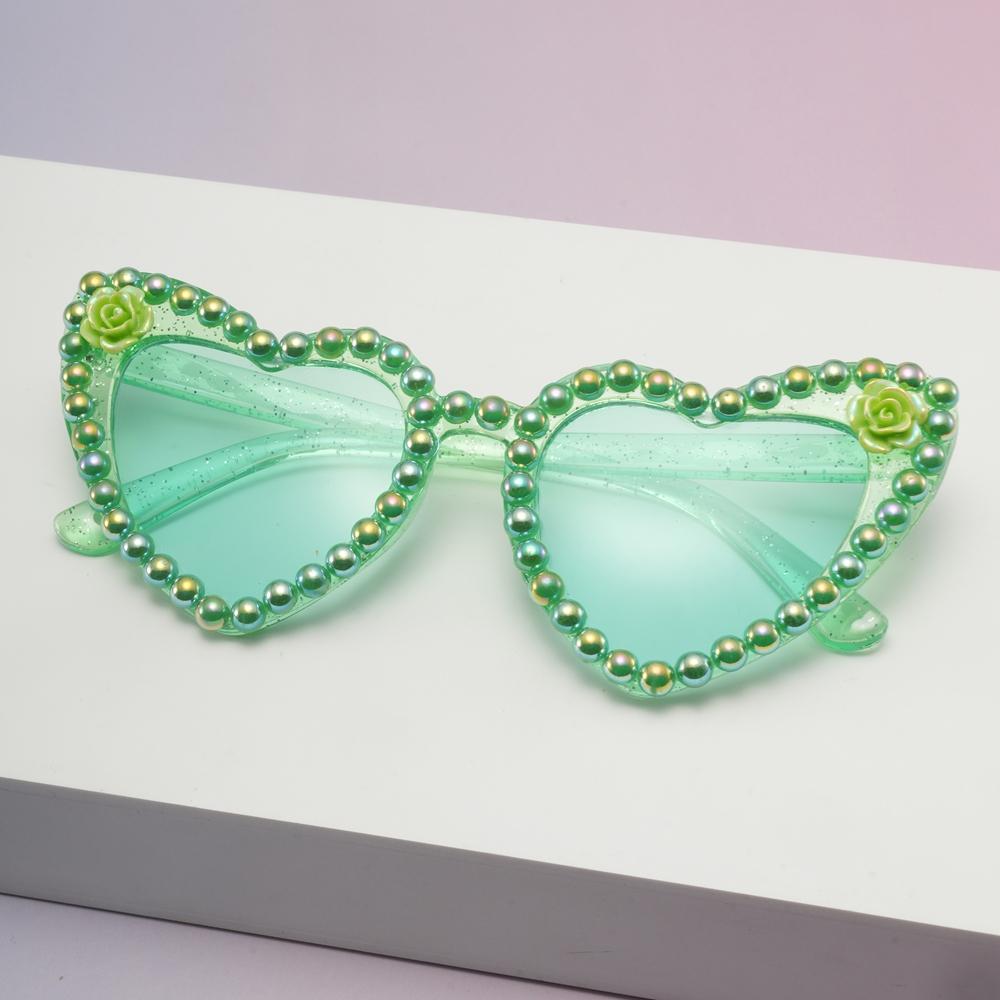 

Women Sweet Romantic Heart-shaped Pearl Floral Sunglasses Perfect Gift for Valentine s Day Girlfriend Birthday Gift