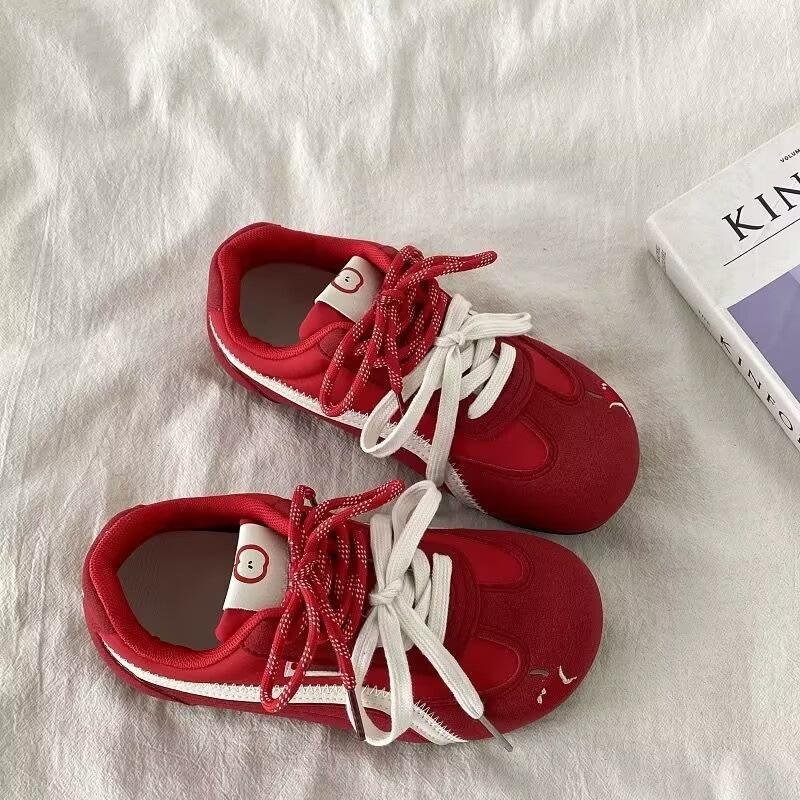 Women Casual Solid Color Lace Up Low Top Sports Training Sneakers