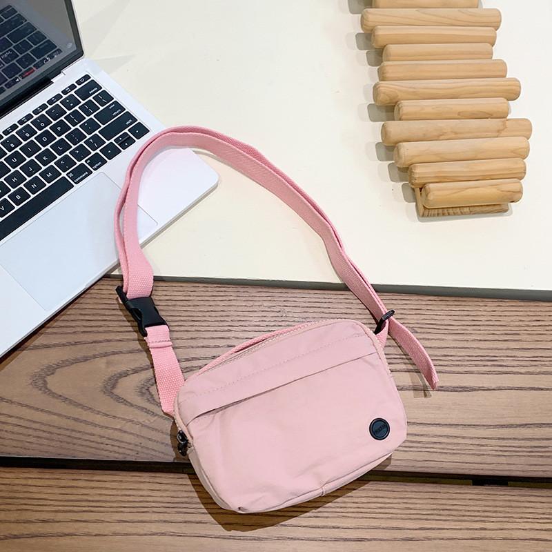 

Simplicity Color Solid Nylon Crossbody Bag Lightweight Design Kids Daily Use рожевий
