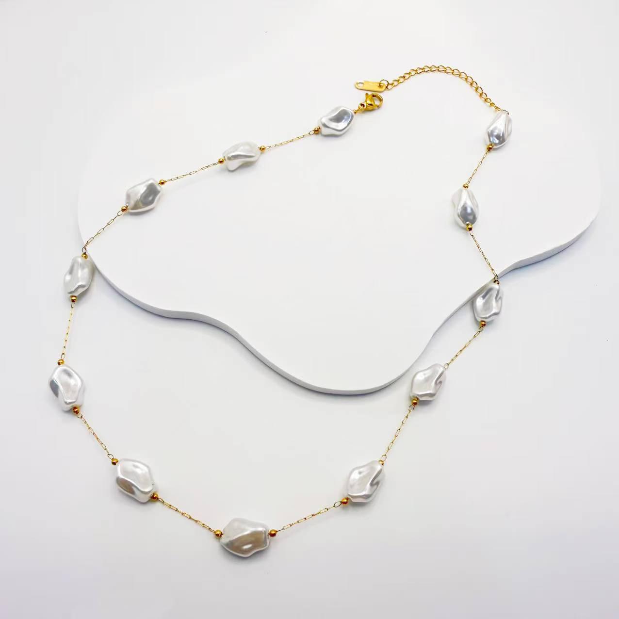 European-American Style Pearl Stainless Steel Necklace: Versatile Fashion Accessory Electroplated