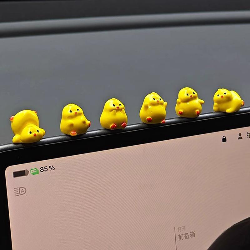 3/6Pcs Resin Ornaments For Auto Interior Dashboard Button Home Bedroom Office Living Room Mini Yellow Chick Car Decoration Gift