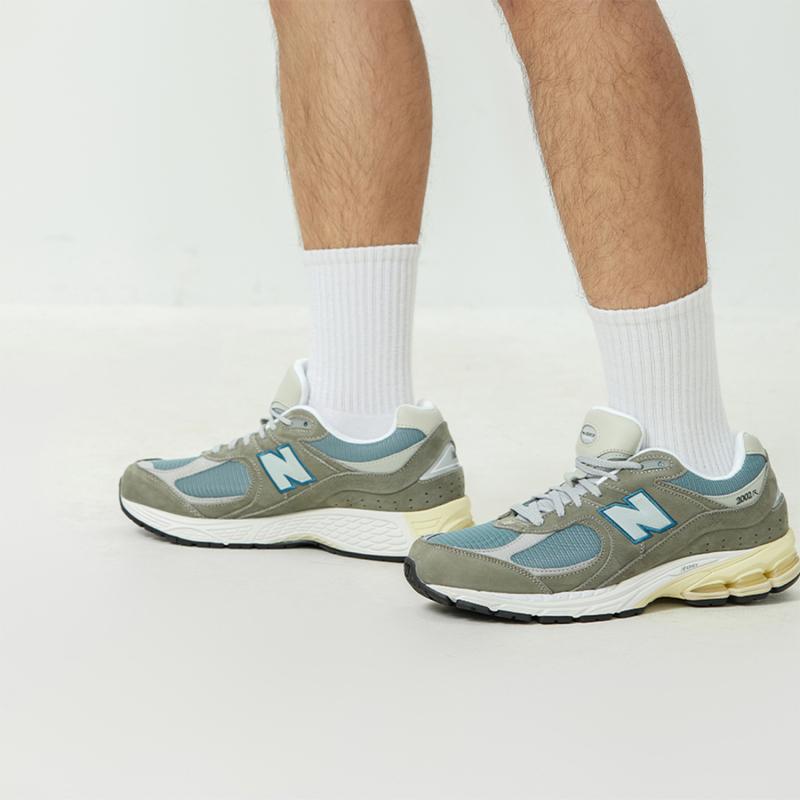 New Balance 2002R 'Grey Mallard Blue' Sneakers M2002RNA