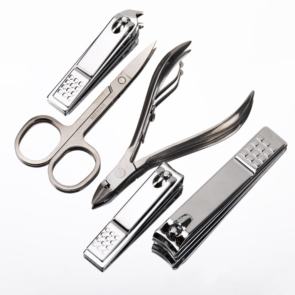 Zestaw 15 Akcesoriów Kosmetycznych Do Manicure, Pedicure I Zabiegów Na Twarz W Czarno - Brązowym Etui - Cc045