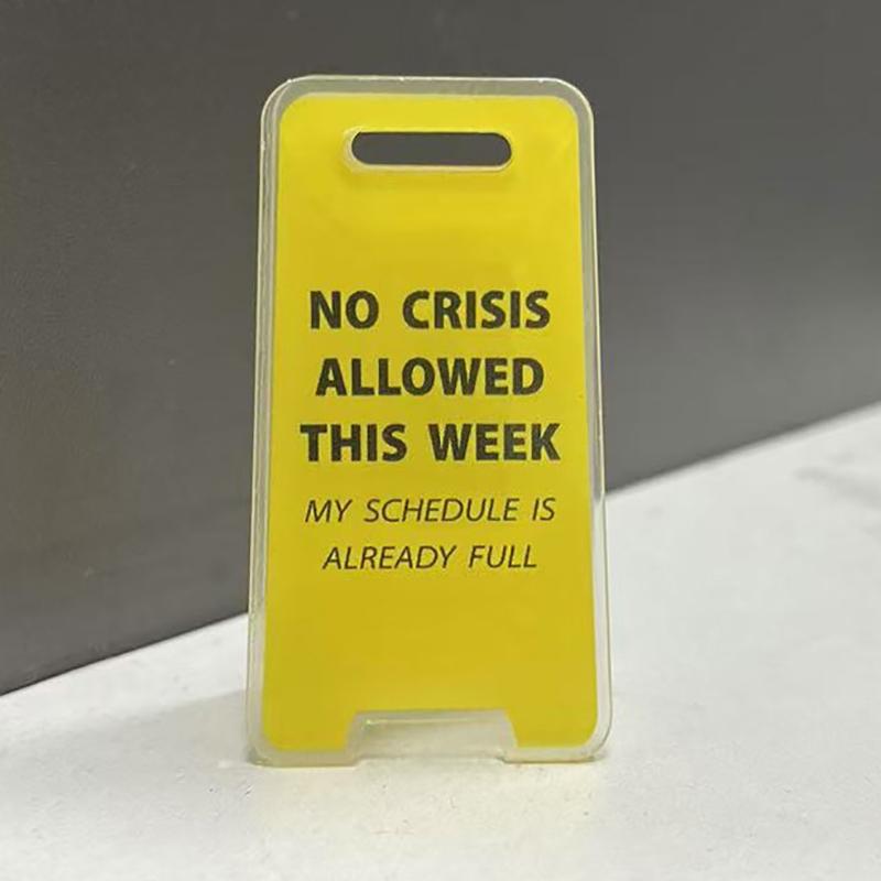 Desk Decoration ‘Leave Me Alone, I'm Busy’ - Humorous Office Decoration Humour Gifts For Men And Women Room Decorations