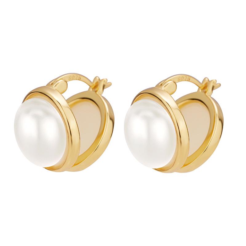 

Elegant French Light Luxury Ear Cuffs: 925 Sterling Silver with Shell Pearls 925 Silver