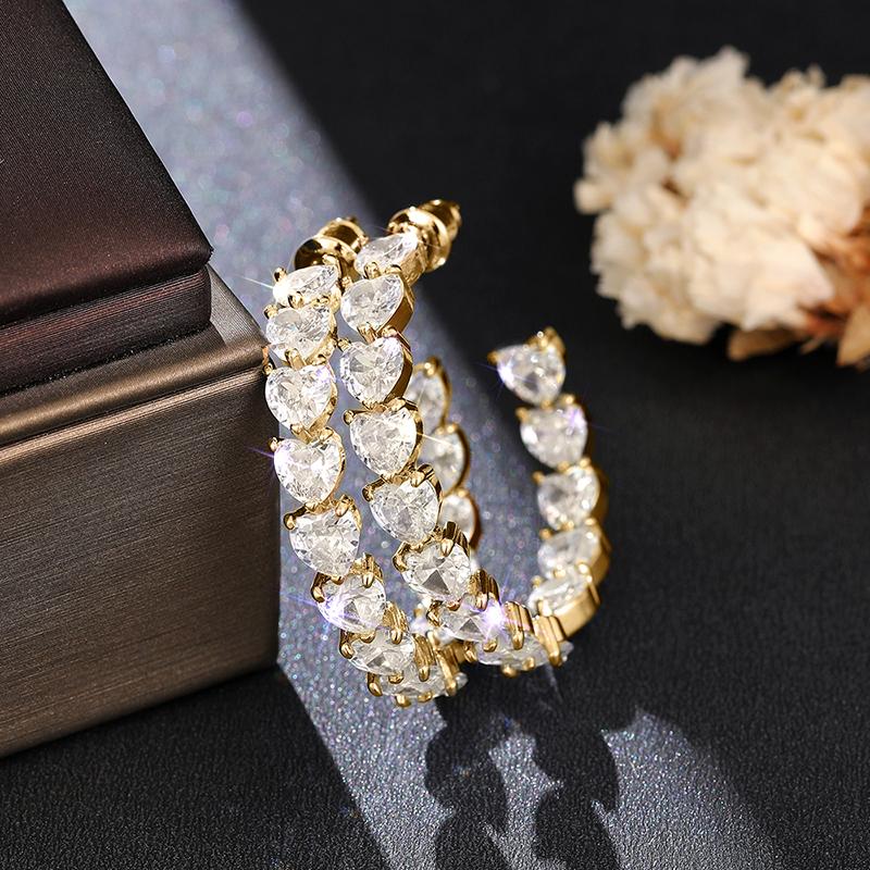 Huitan Noble Hoop Earrings with Heart Cubic Zirconia Female Brilliant Promise Circle Rings Ear Accessories Fashion Party Jewelry