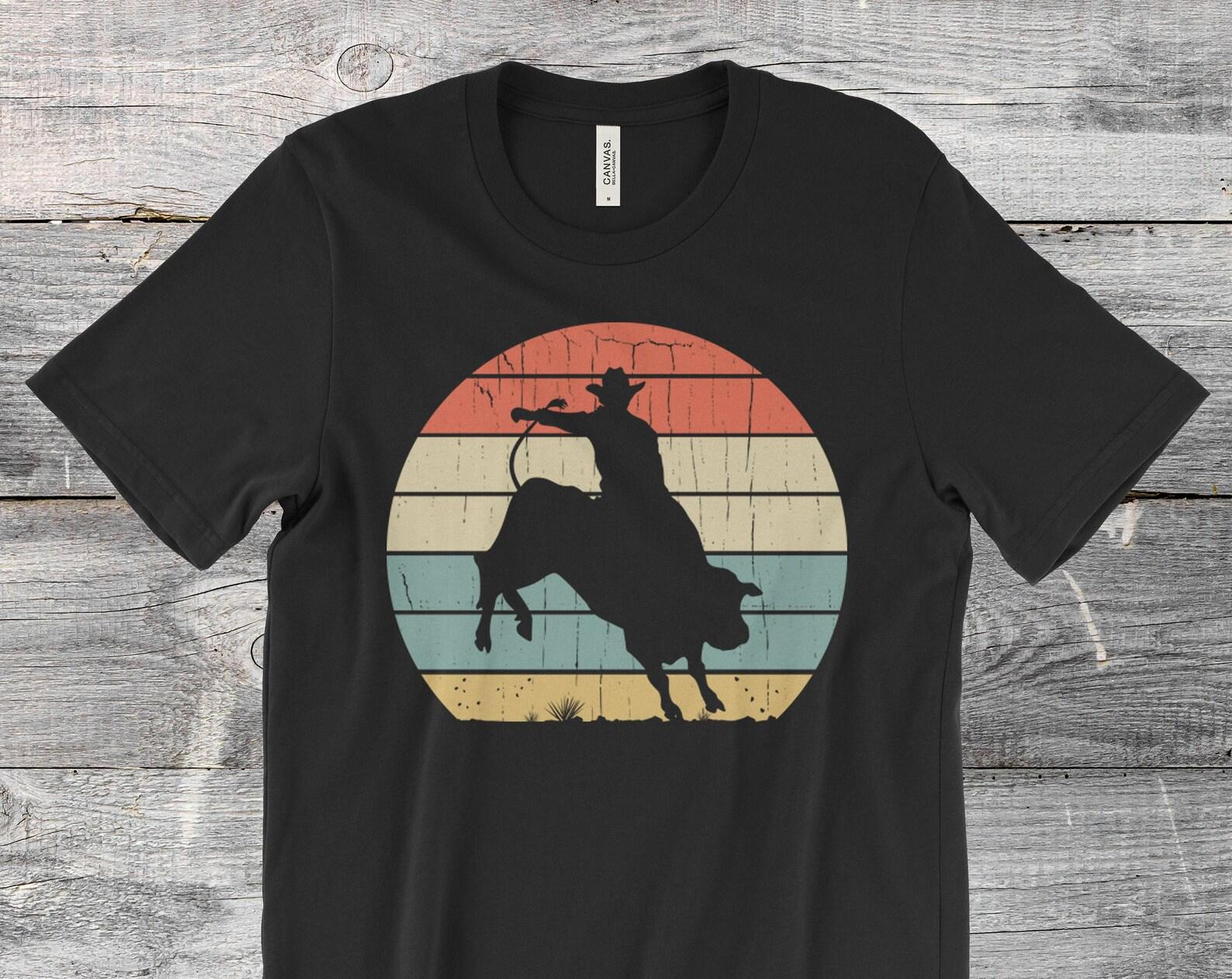 Western Bull Riding Rodeo Country Cowboy Vintage Retro Gifts T-Shirt, Bull Rider Birthday Present, Cowboys Cowgirls Costume, Rodeo Clowns, 130