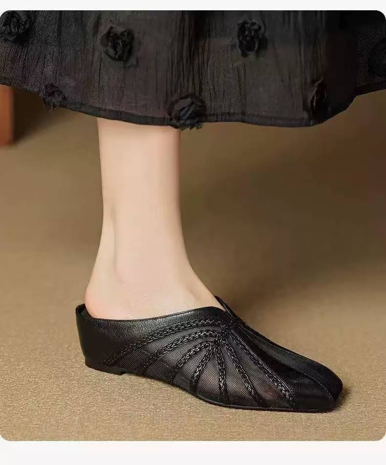 

Soft leather mesh yarn baotou half slippers children 2025 spring and summer outer wear non-slip soft sole retro soft sole middle heel muller shoes 40