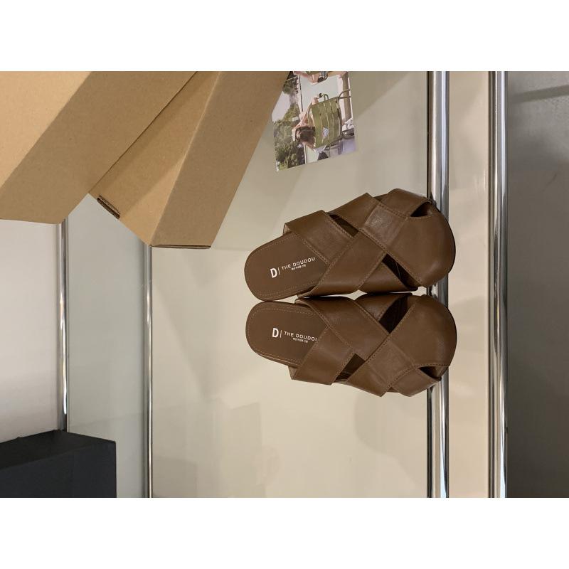 Retro Flat-bottomed Bag Head Half Slippers Women's Shoes Outer Wear 2025 New Spring and Summer Woven Lazy Sandals