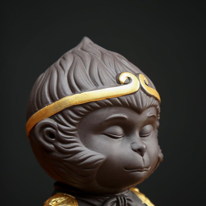 Purple Sand Monkey King Sun Wukong Tea Pet Cute Figurine Gongfu Tea Accessories Chinese Yixing Tea Set Zen Home Decor