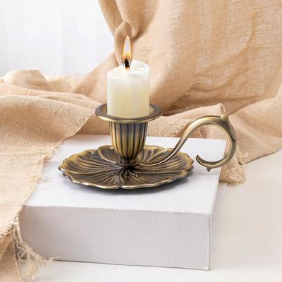 European Style Church Home Villa Handicrafts Cande DecorationsZinc Composite Candlestick Rack Home Decor Living Room Decor Party