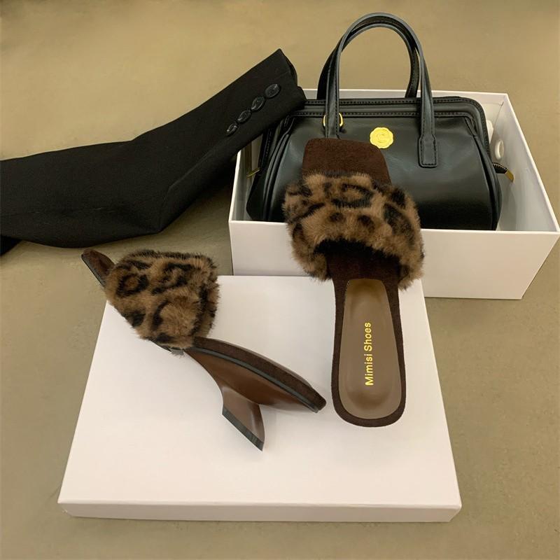 Super fairy keep it for yourself~! One-word with high heels and gentle fluffy slippers for women's autumn and winter wear square head special-shaped