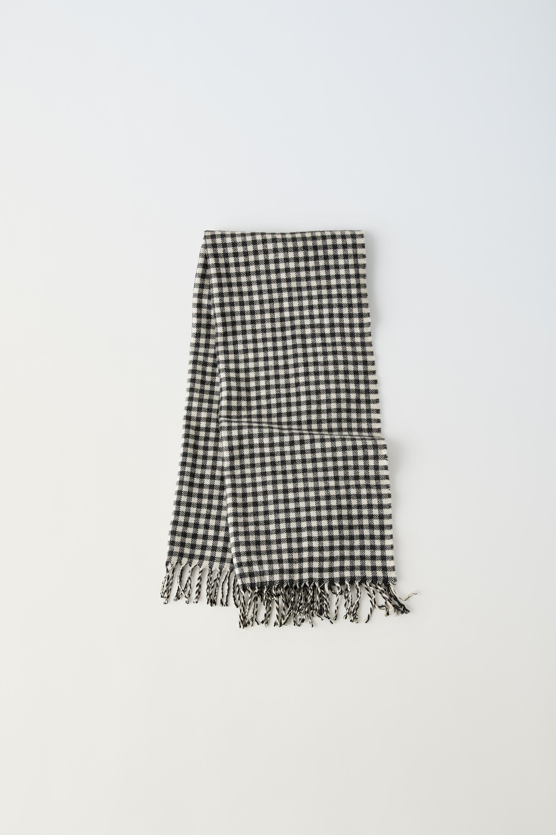 

МЯГКИЙ ШАРФ В КЛЕТКУ