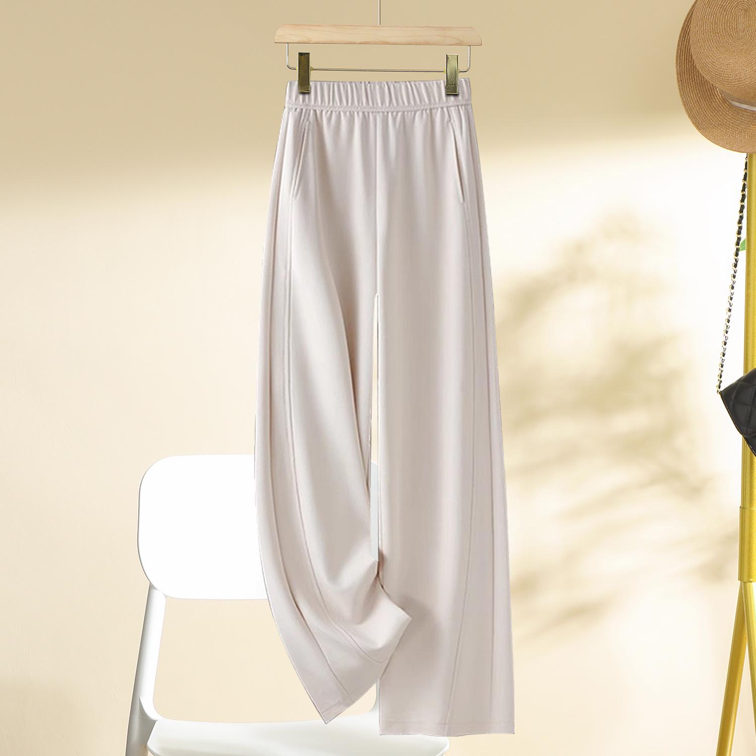 

Женские серые спортивные брюки с высокой посадкой, эластичной талией и широкими штанинами - Коллекция Весна 2025 Size 28 (105-115 lbs) покинуть белый