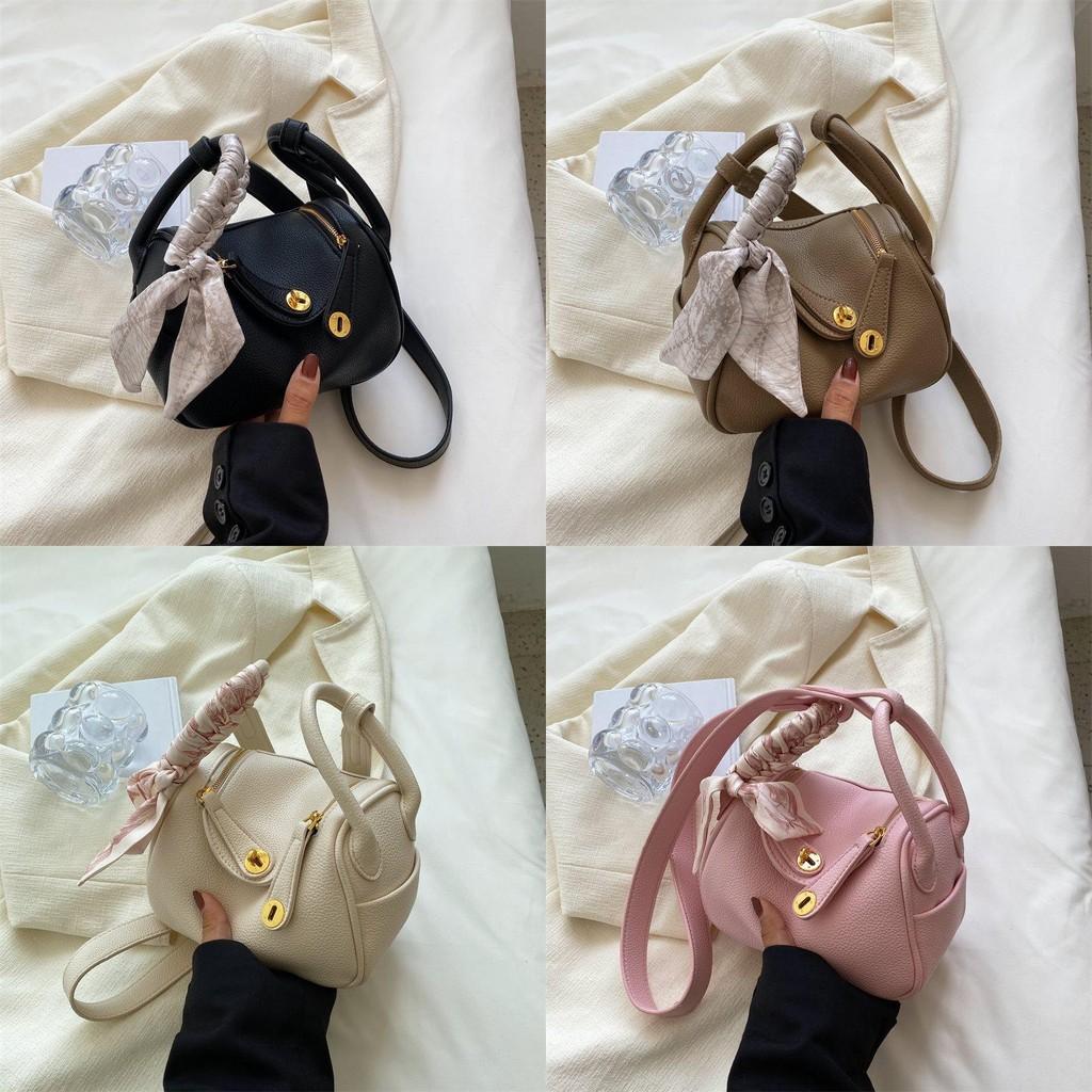 Chic Elegant Women's Crossbody Bag Stylish Summer Design With Premium Pu Leather Material