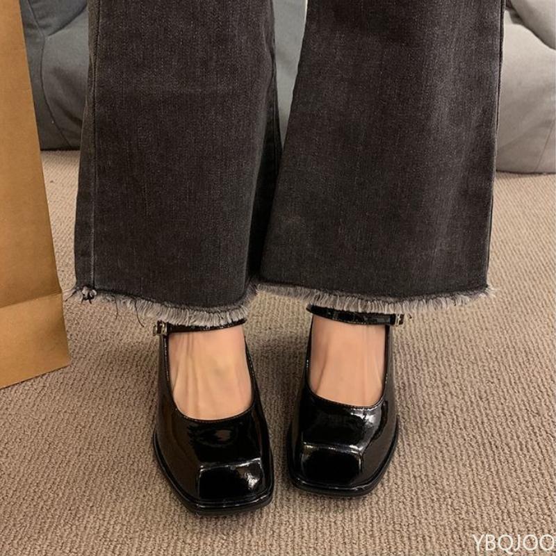 Fashion Versatile black niche high heels women's new spring summer square toe thick heel simple comfortable women's single shoes