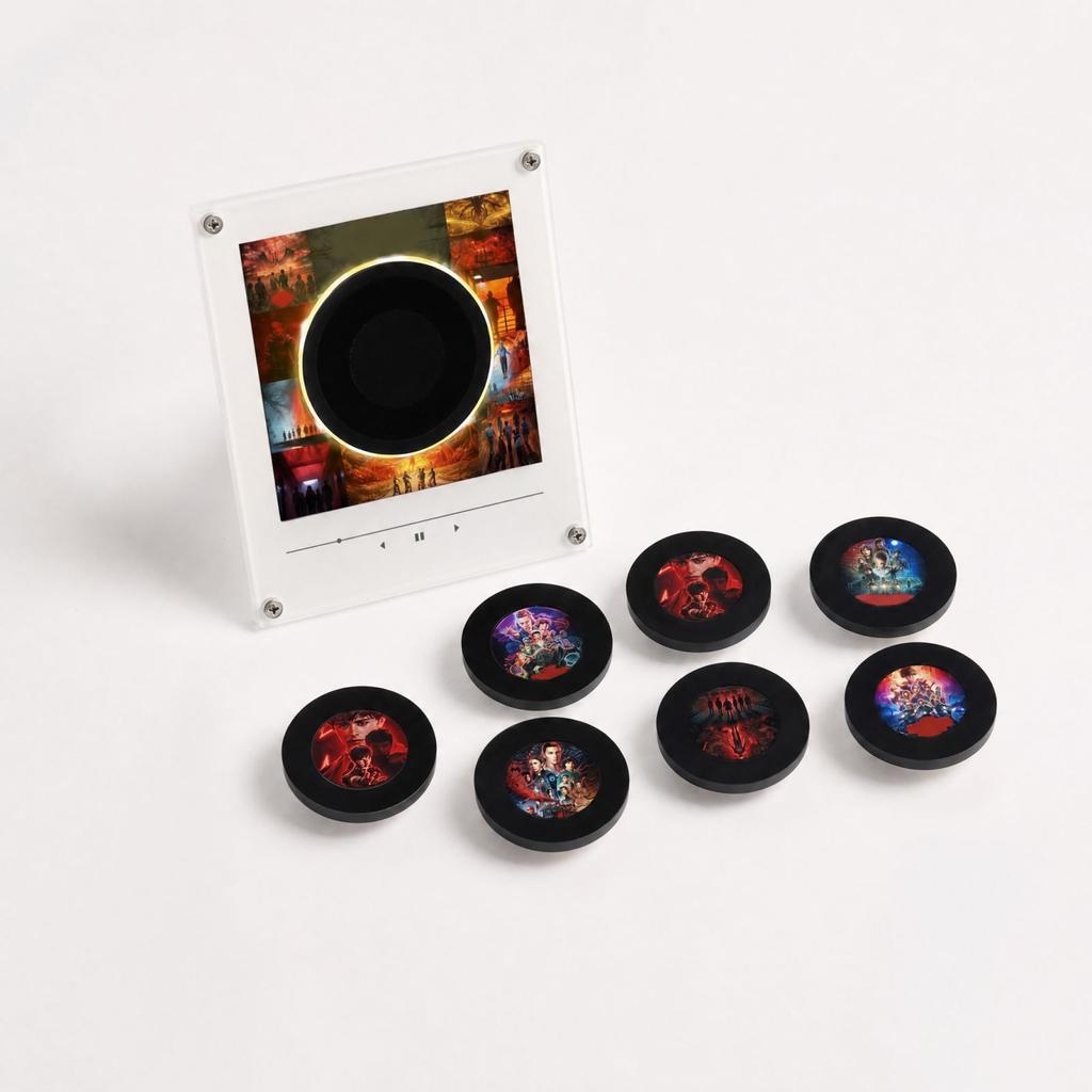 Motion-Activated Rotating Disc Night Light and Fridge with Singing Function, Acrylic Creative Tabletop Ornament