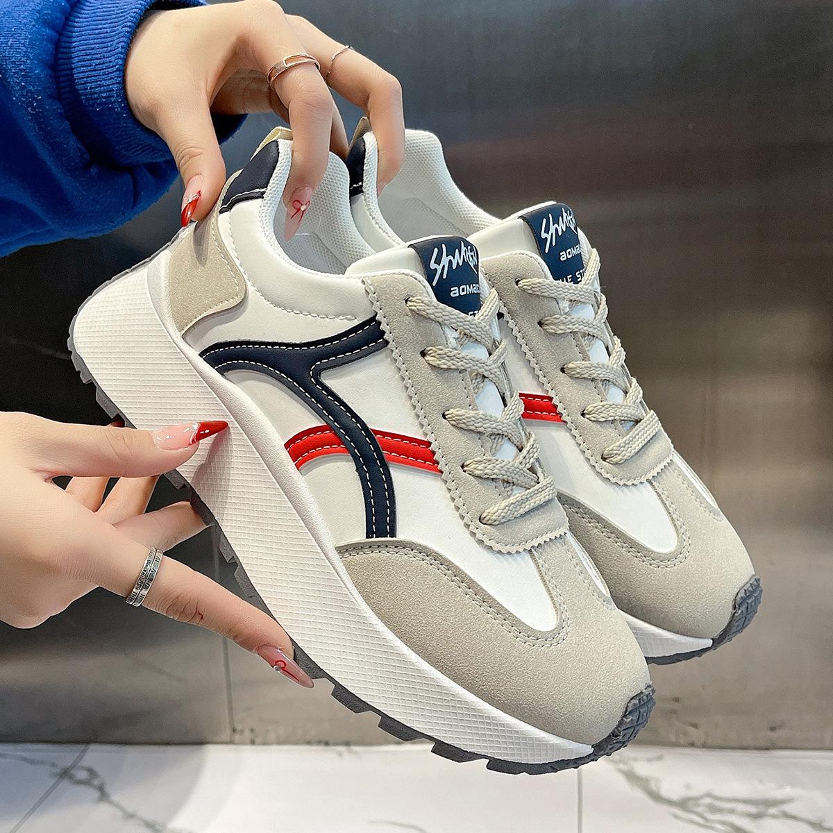 

New leisure sports thick-soled inner height increase women s small leather shoes fashion travel shoes 40 хаки