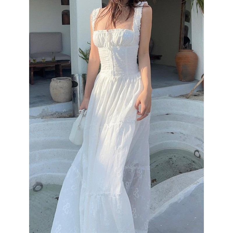 French Sweet and Pure Temperament Dress Winter New Fashion Square Collar Slim Lazy Holiday Dress