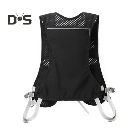 Multi-Pocket Running Vest Breathable Cycling Vest with Phone Holder Reflective Design Mesh Vest with Adjustable Straps for Running Cycling Marathons