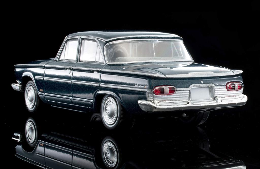 Tomytec Tomica Limited Vintage scale Nissan Prince Gloria Super 6 Navy Blue 1966 Model 312291 1/64 TLV-174c (Finished Model)