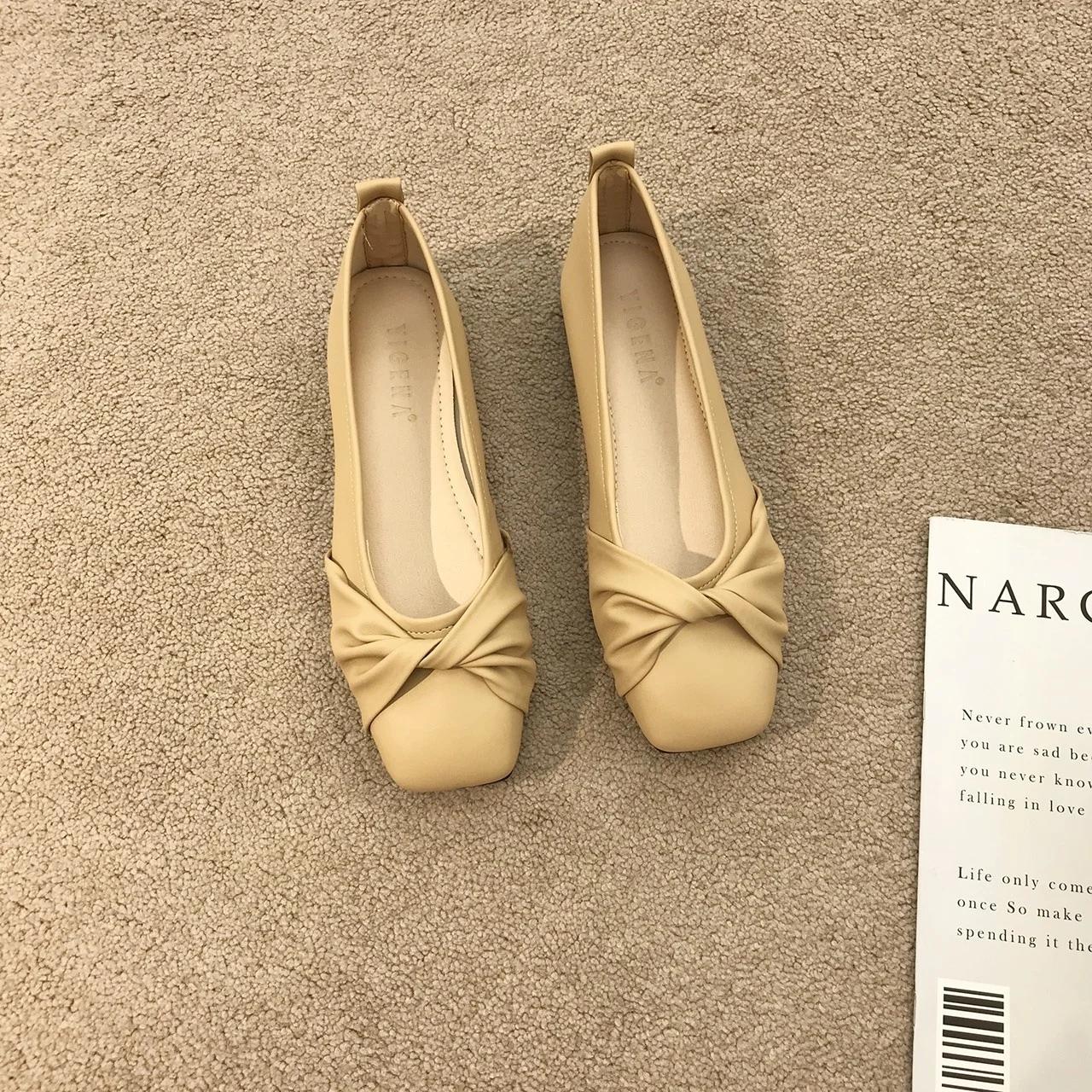 

Модные Нежные Мягкие Балетки Одинарные Повседневные Женские Туфли и Мать Универсальная Плоская Подошва Резиновая Подошва 40 бежевый