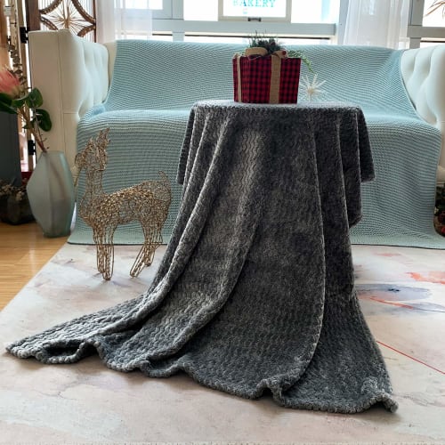 Sledar Single Blanket, Warm, Fluffy, Soft, Microfiber, Machine Washable, Antibacterial, Odor Resistant, Anti-mite, Anti-static, Perfect for Fall/Winte